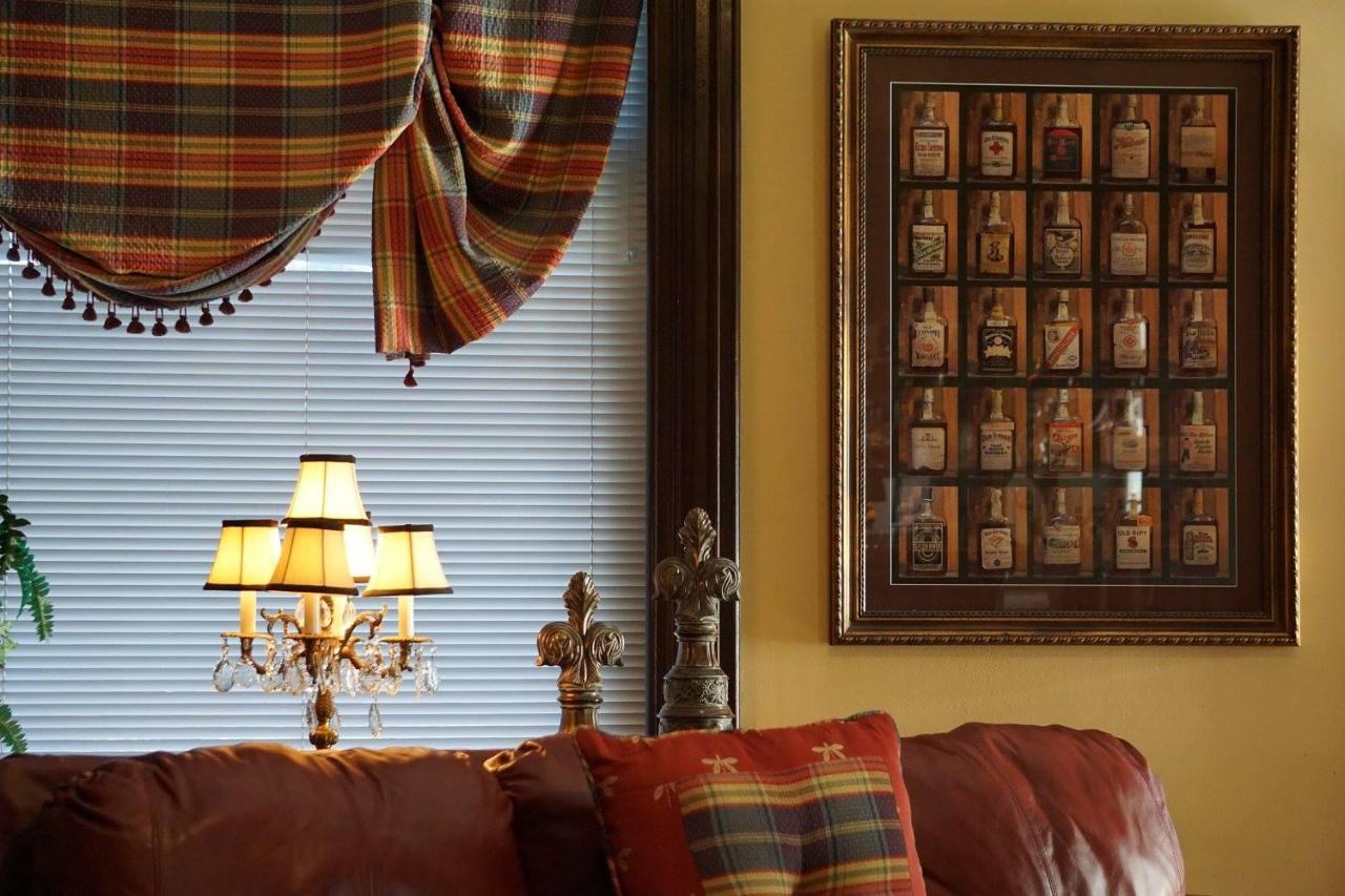 Louisville Bourbon Inn Dış mekan fotoğraf