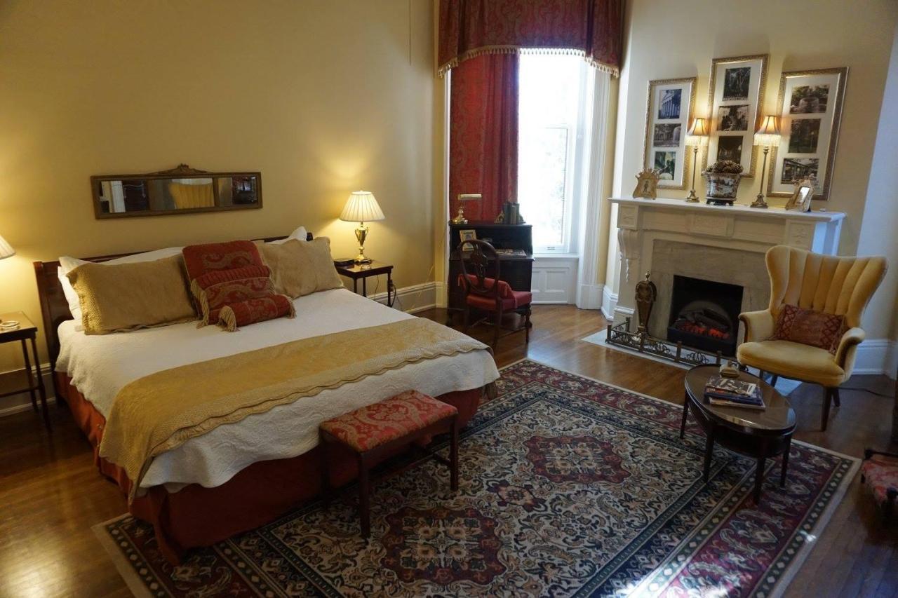 Louisville Bourbon Inn Dış mekan fotoğraf