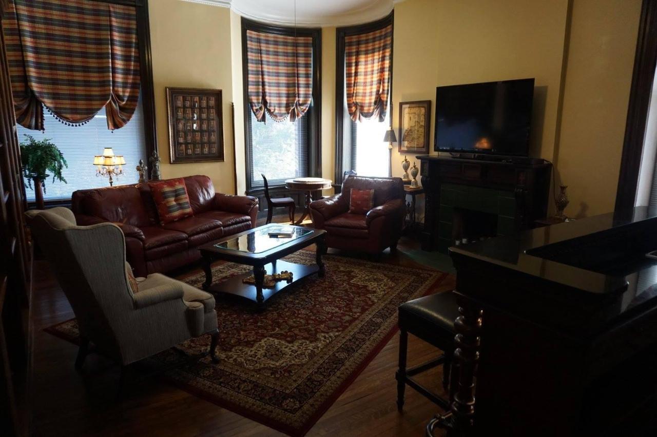 Louisville Bourbon Inn Dış mekan fotoğraf