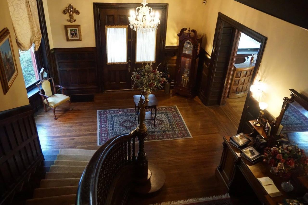 Louisville Bourbon Inn Dış mekan fotoğraf
