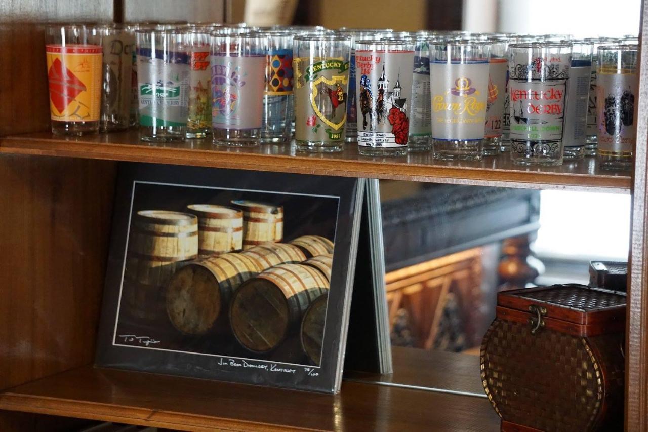 Louisville Bourbon Inn Dış mekan fotoğraf