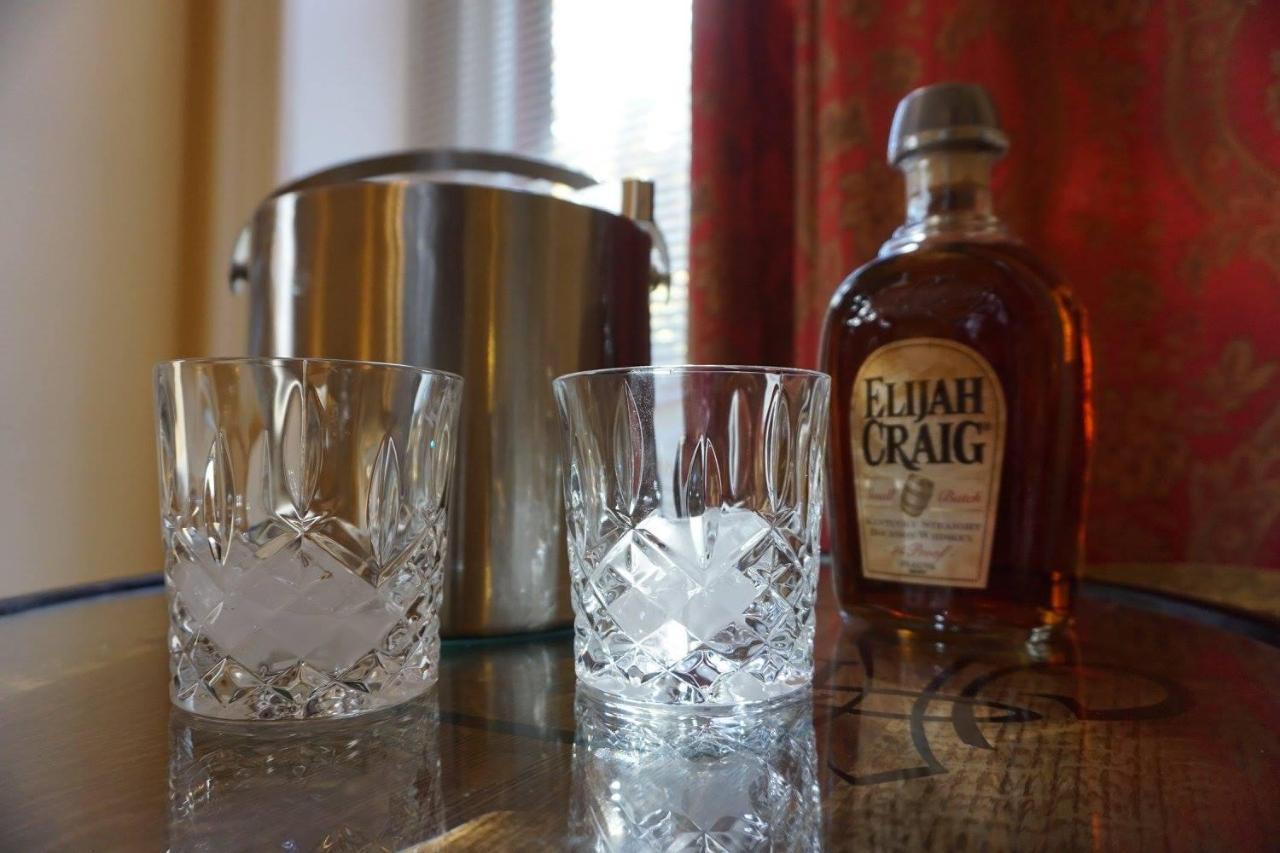 Louisville Bourbon Inn Dış mekan fotoğraf