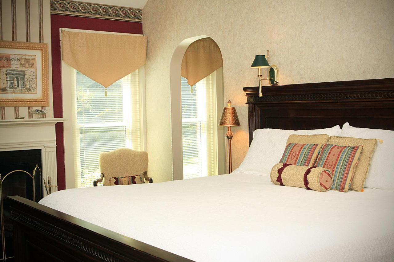 Louisville Bourbon Inn Dış mekan fotoğraf