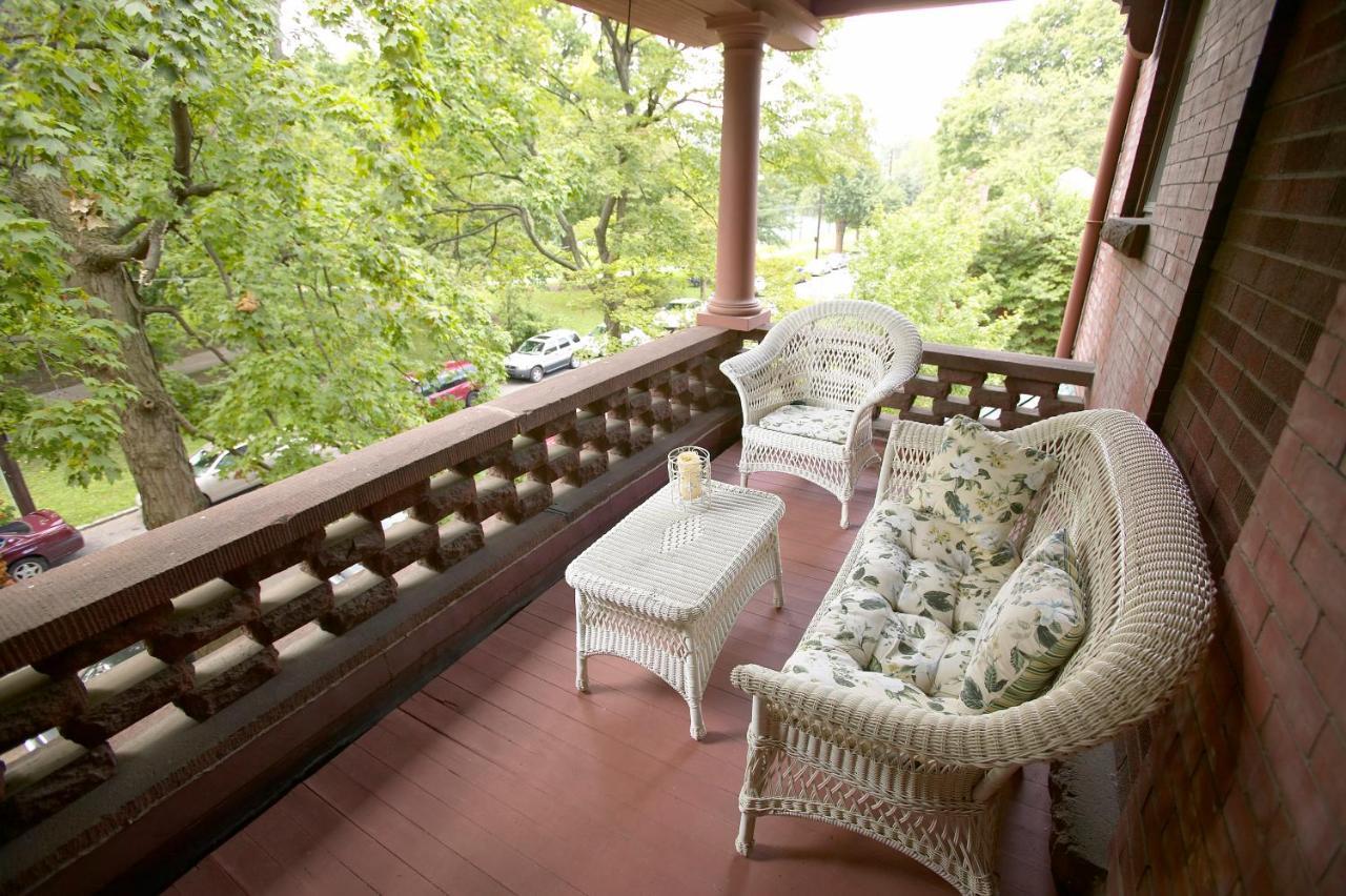 Louisville Bourbon Inn Dış mekan fotoğraf